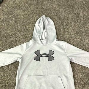 Under armor sweatshirt